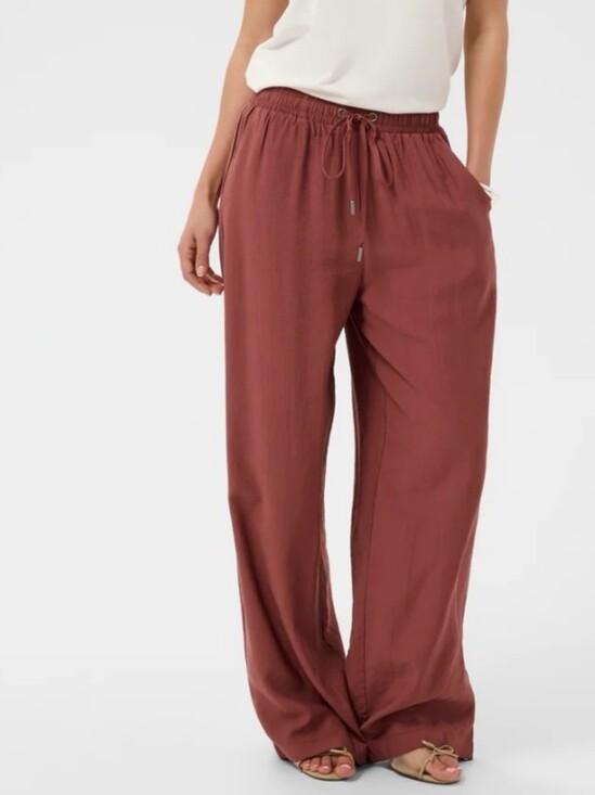 Kaffe Pants - Wide-Leg Pull-On Pants in Terracotta